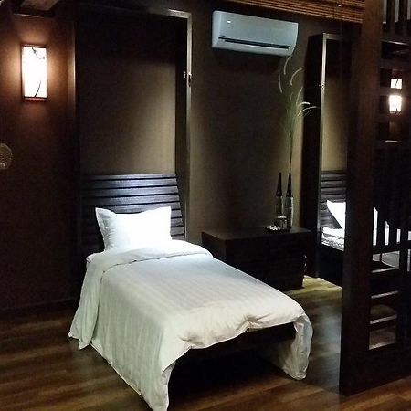 Miracle Suite Іпох Екстер'єр фото